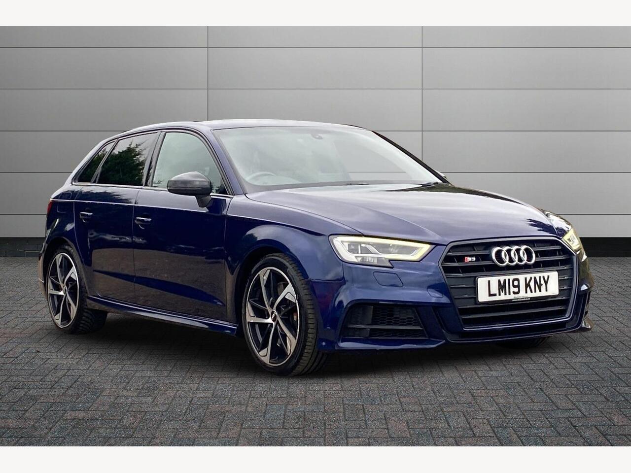 Main listing image - Audi S3