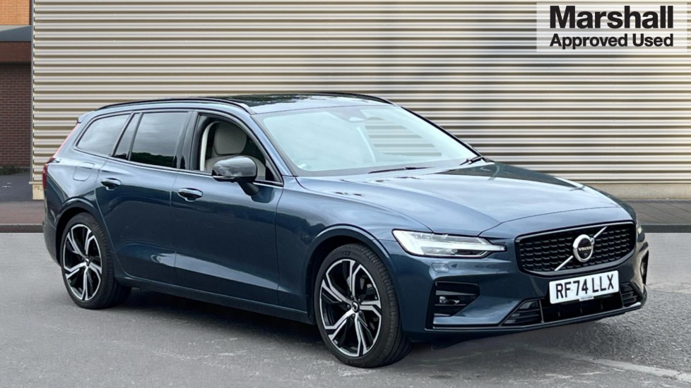 Main listing image - Volvo V60