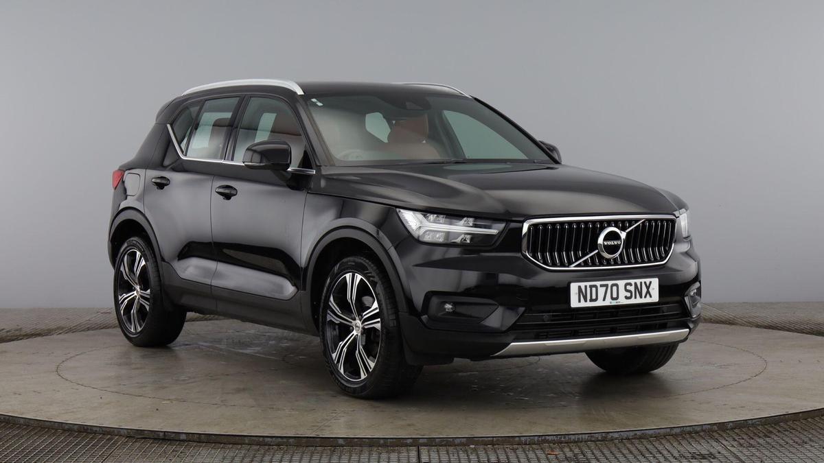 Main listing image - Volvo XC40