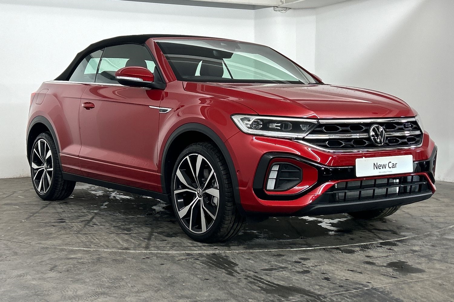 Main listing image - Volkswagen T-Roc