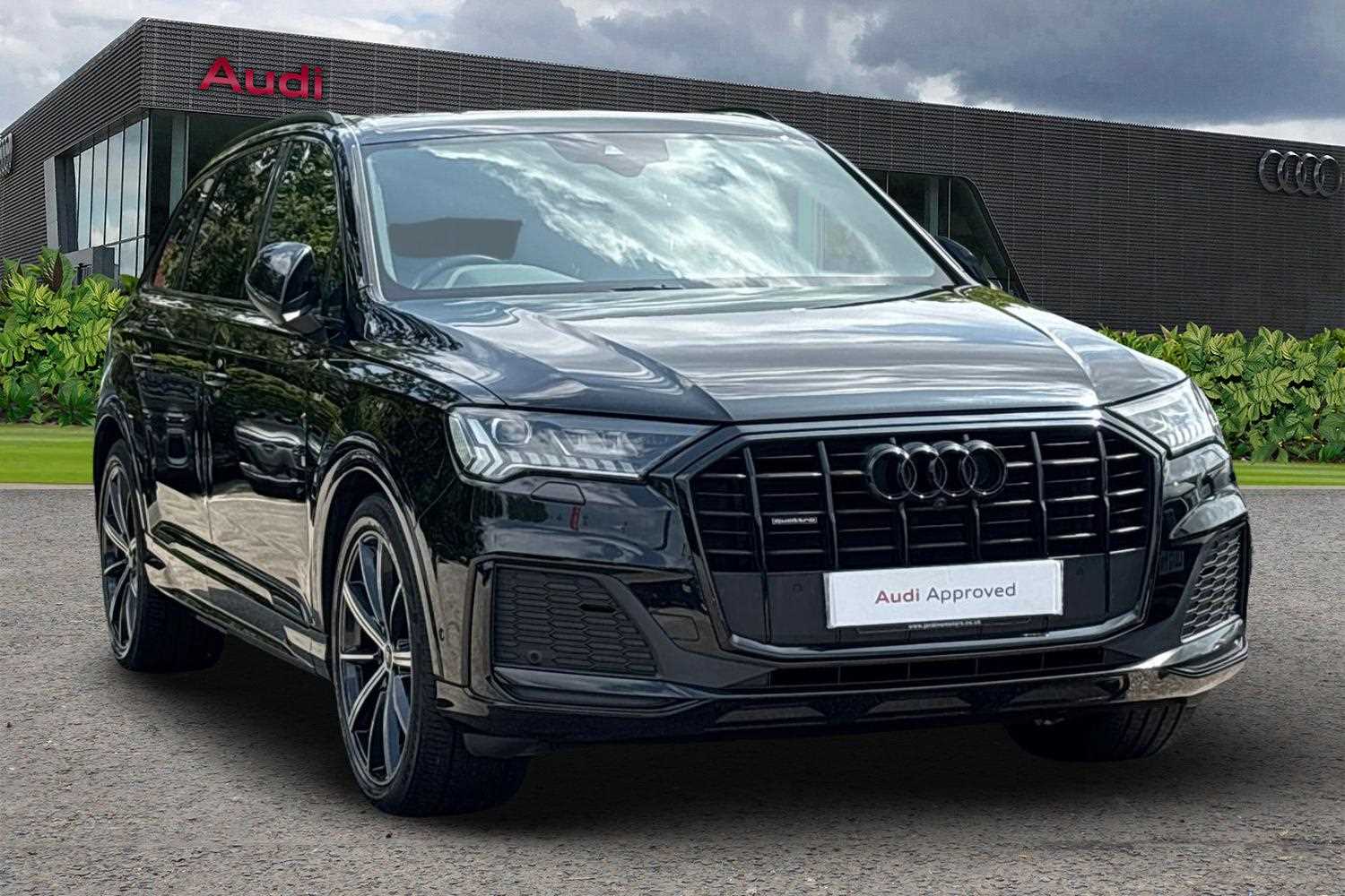 Main listing image - Audi Q7