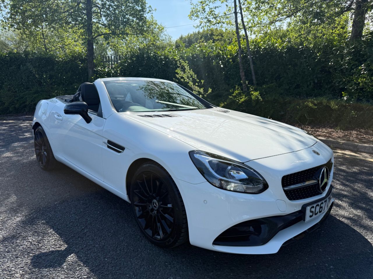 Main listing image - Mercedes-Benz SLC