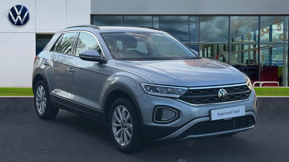 Main listing image - Volkswagen T-Roc