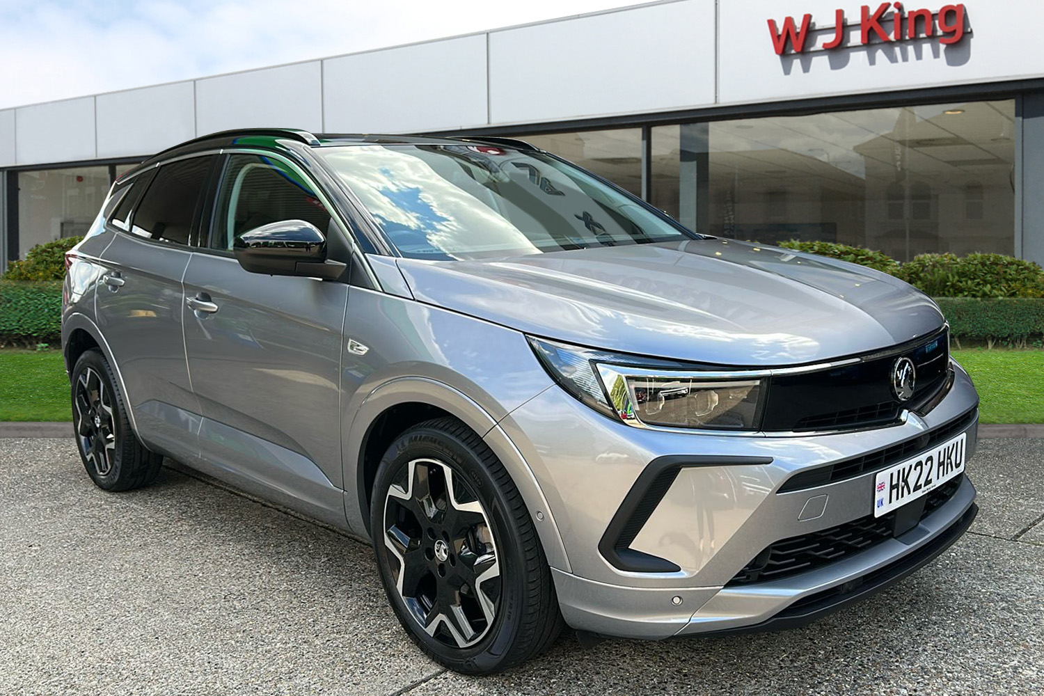Main listing image - Vauxhall Grandland