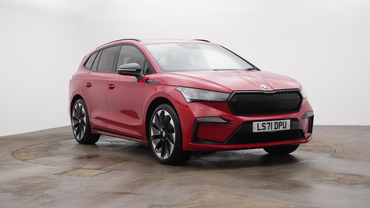 Main listing image - Skoda Enyaq