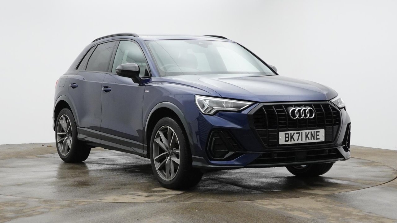 Main listing image - Audi Q3