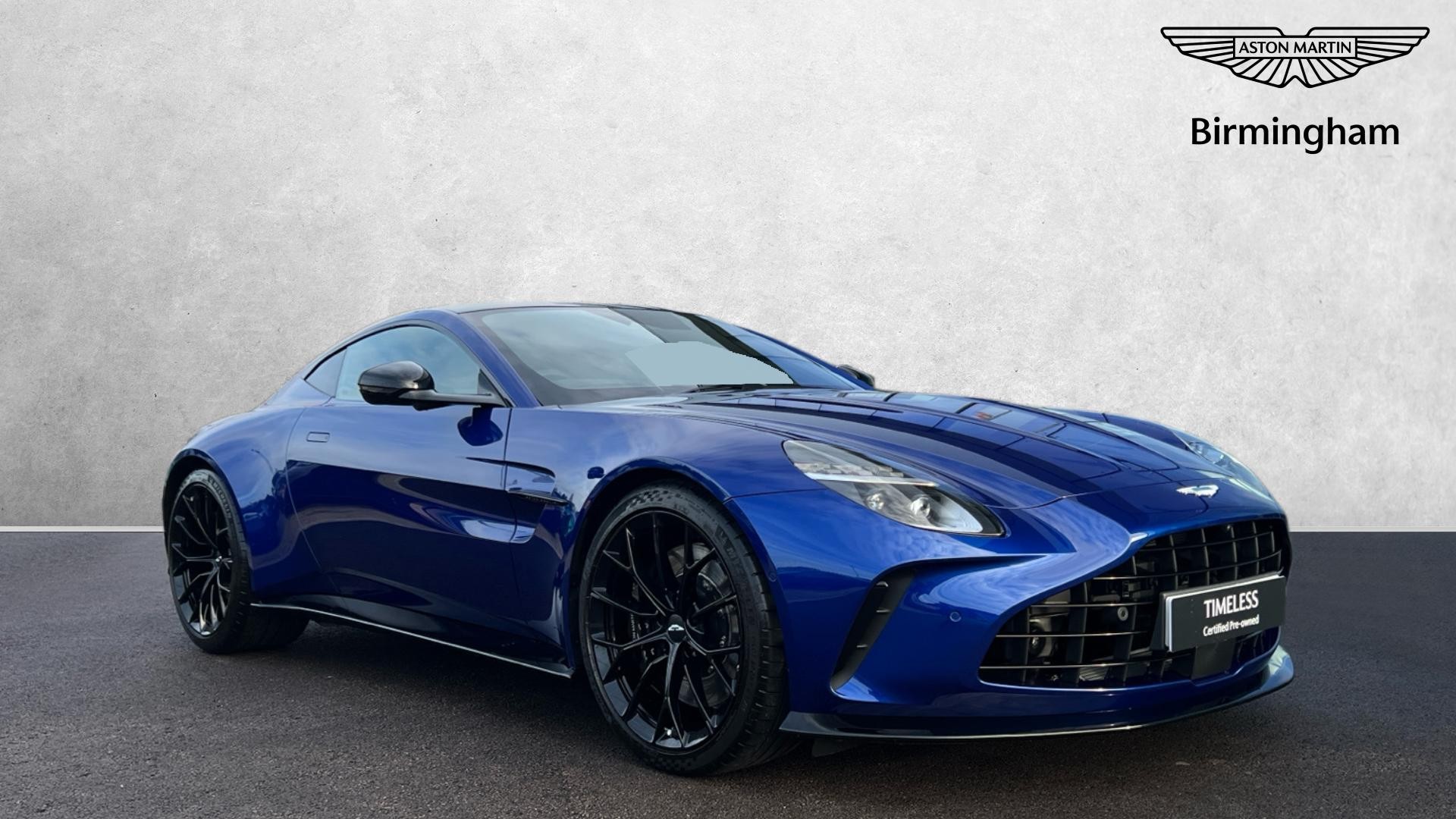 Main listing image - Aston Martin Vantage