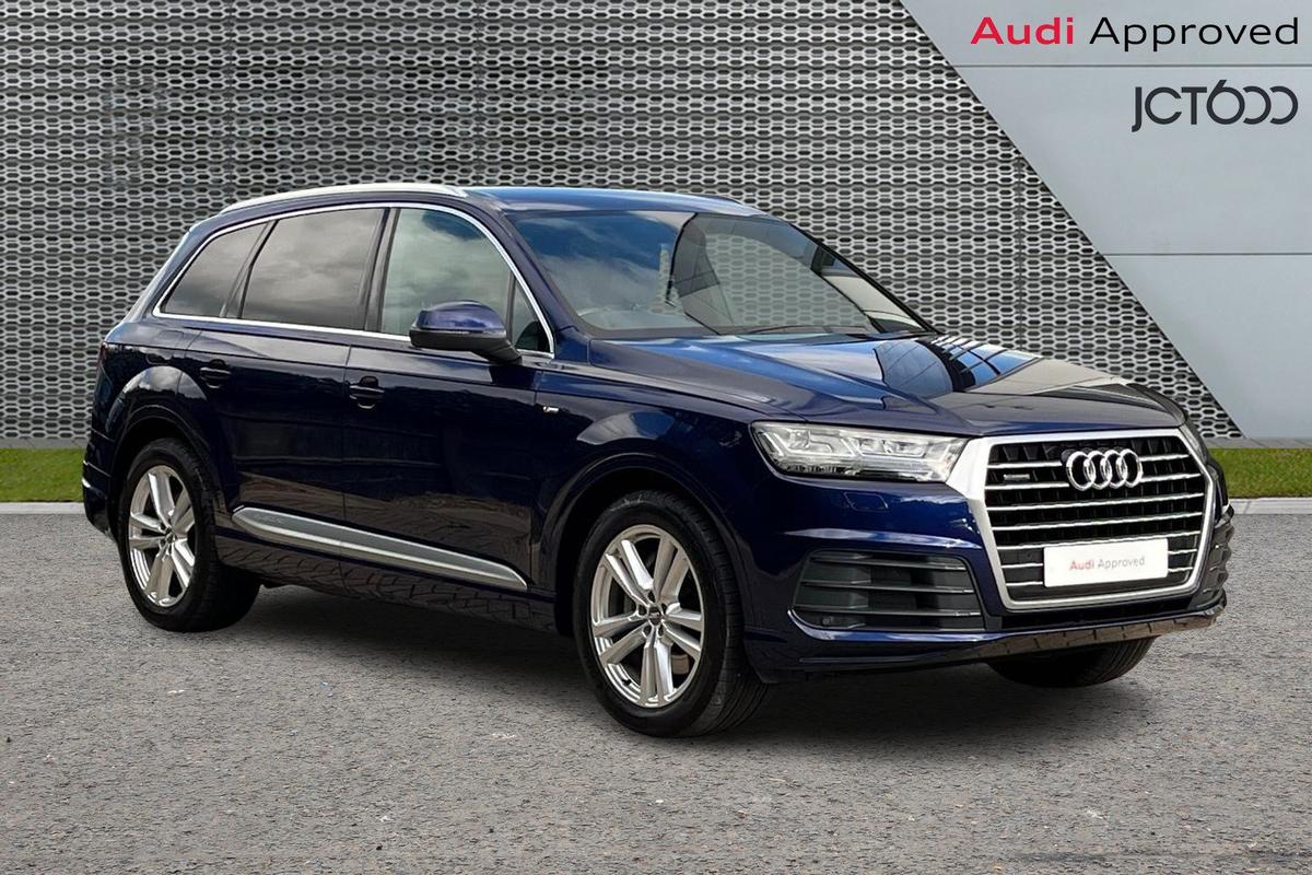 Main listing image - Audi Q7