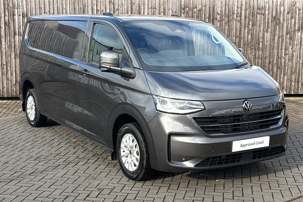 Main listing image - Volkswagen Transporter