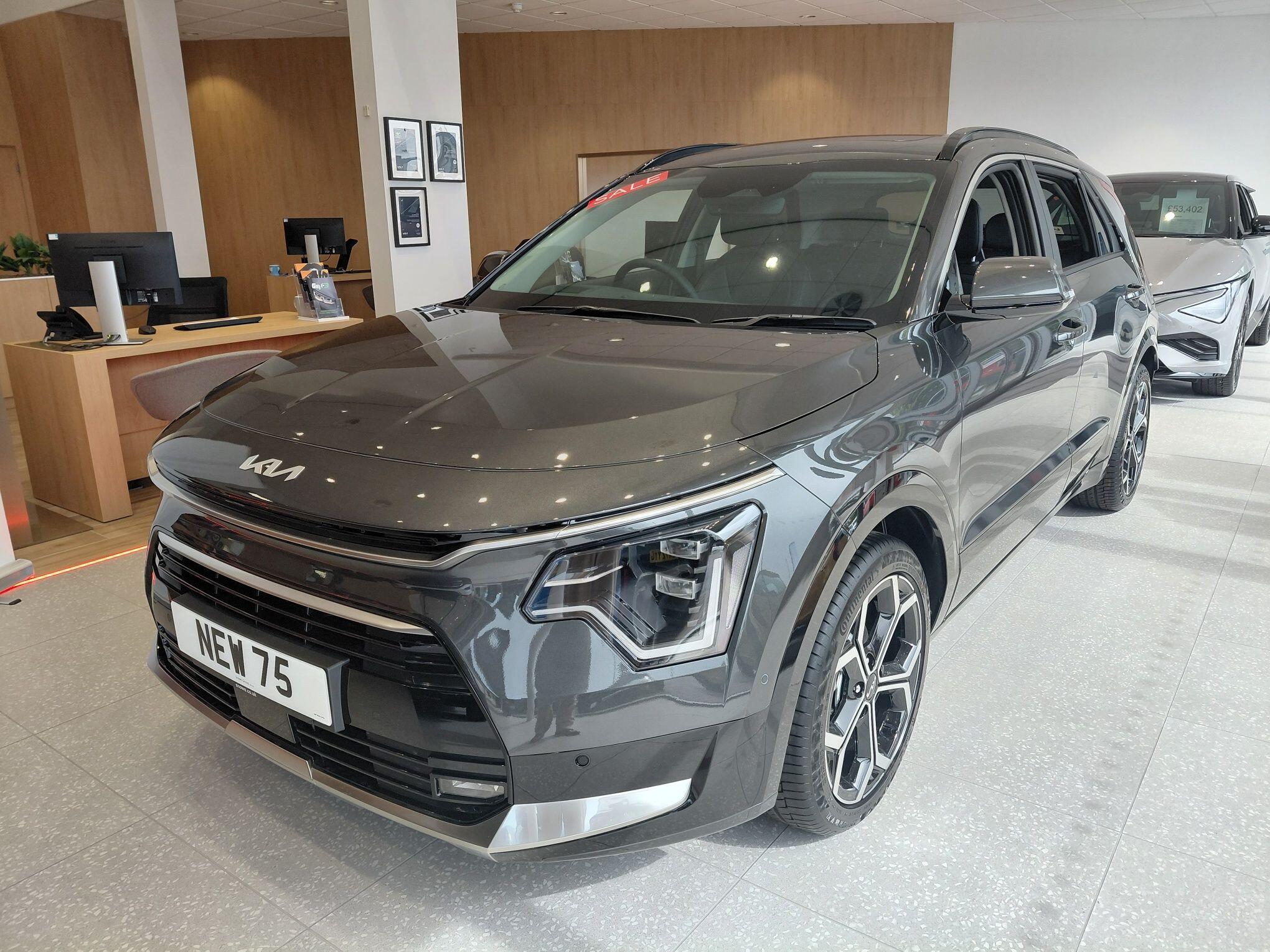 Main listing image - Kia Niro