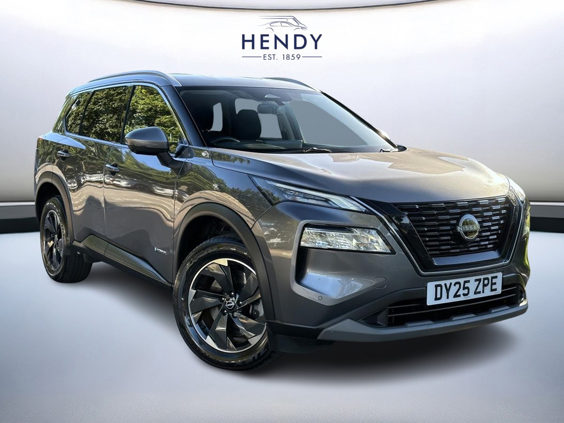 Main listing image - Nissan X-Trail