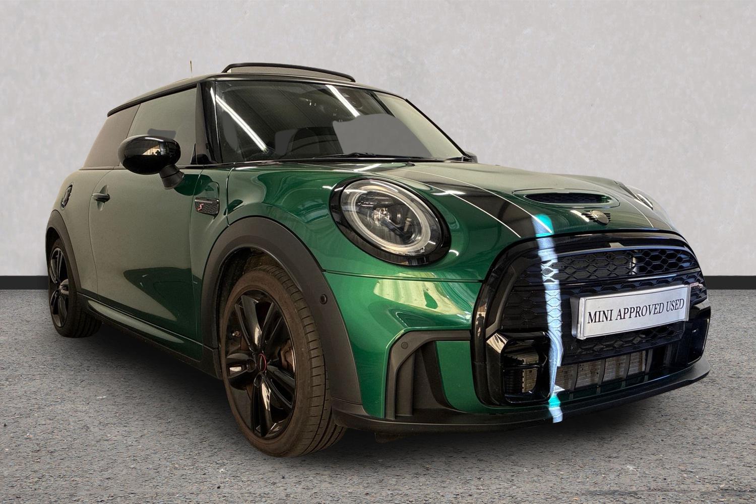Main listing image - MINI Hatchback