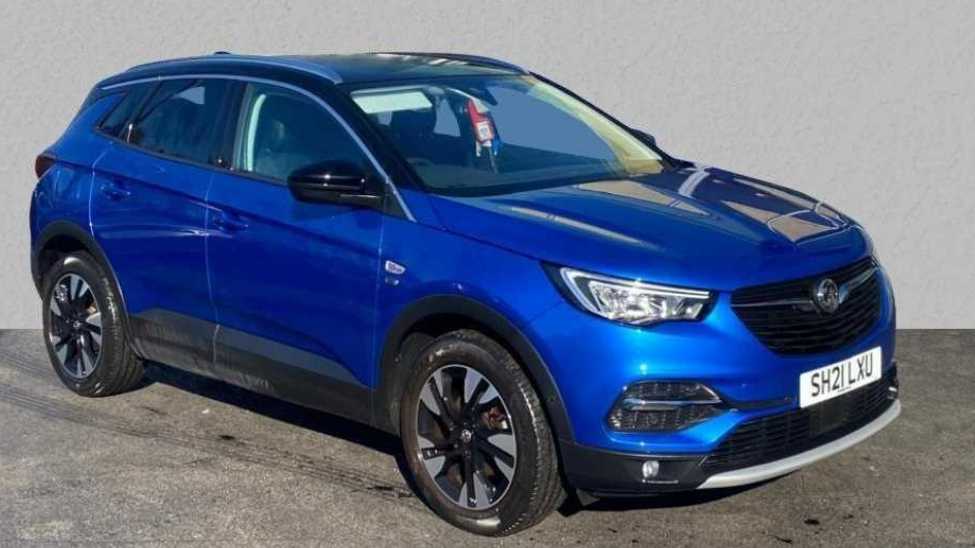 Main listing image - Vauxhall Grandland X