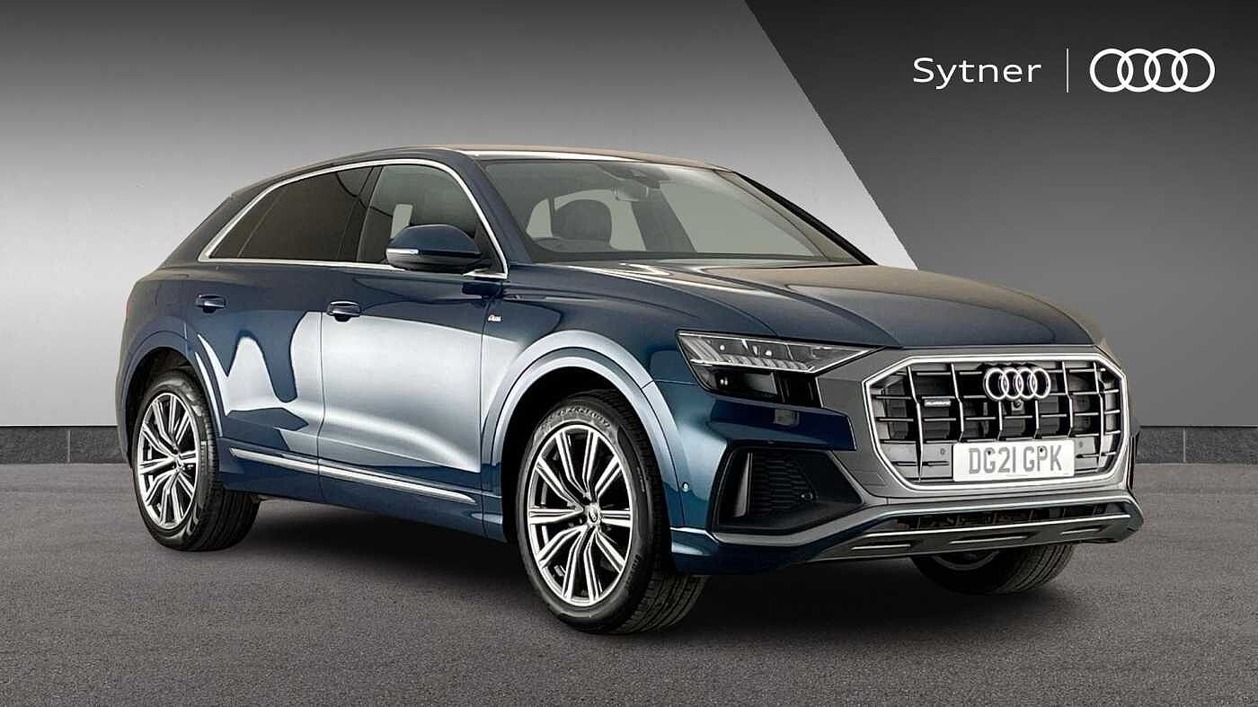 Main listing image - Audi Q8