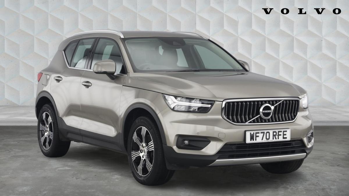Main listing image - Volvo XC40