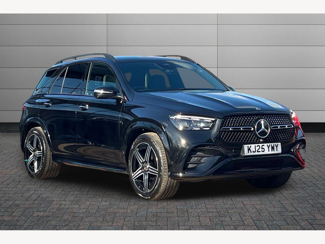 Main listing image - Mercedes-Benz GLE