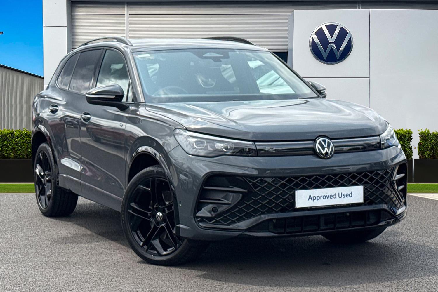 Main listing image - Volkswagen Tiguan