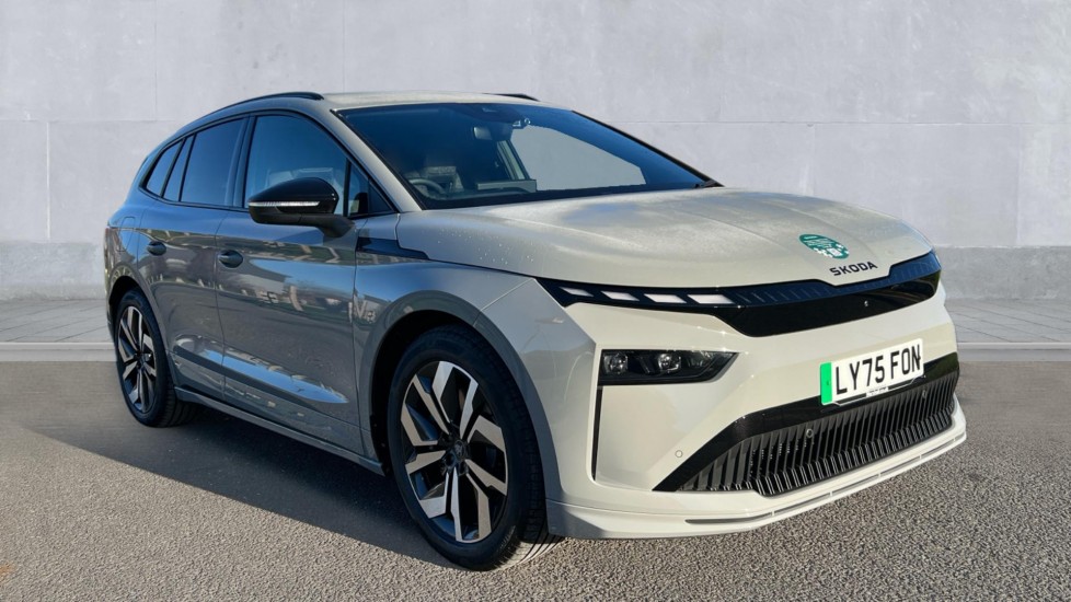 Main listing image - Skoda Enyaq