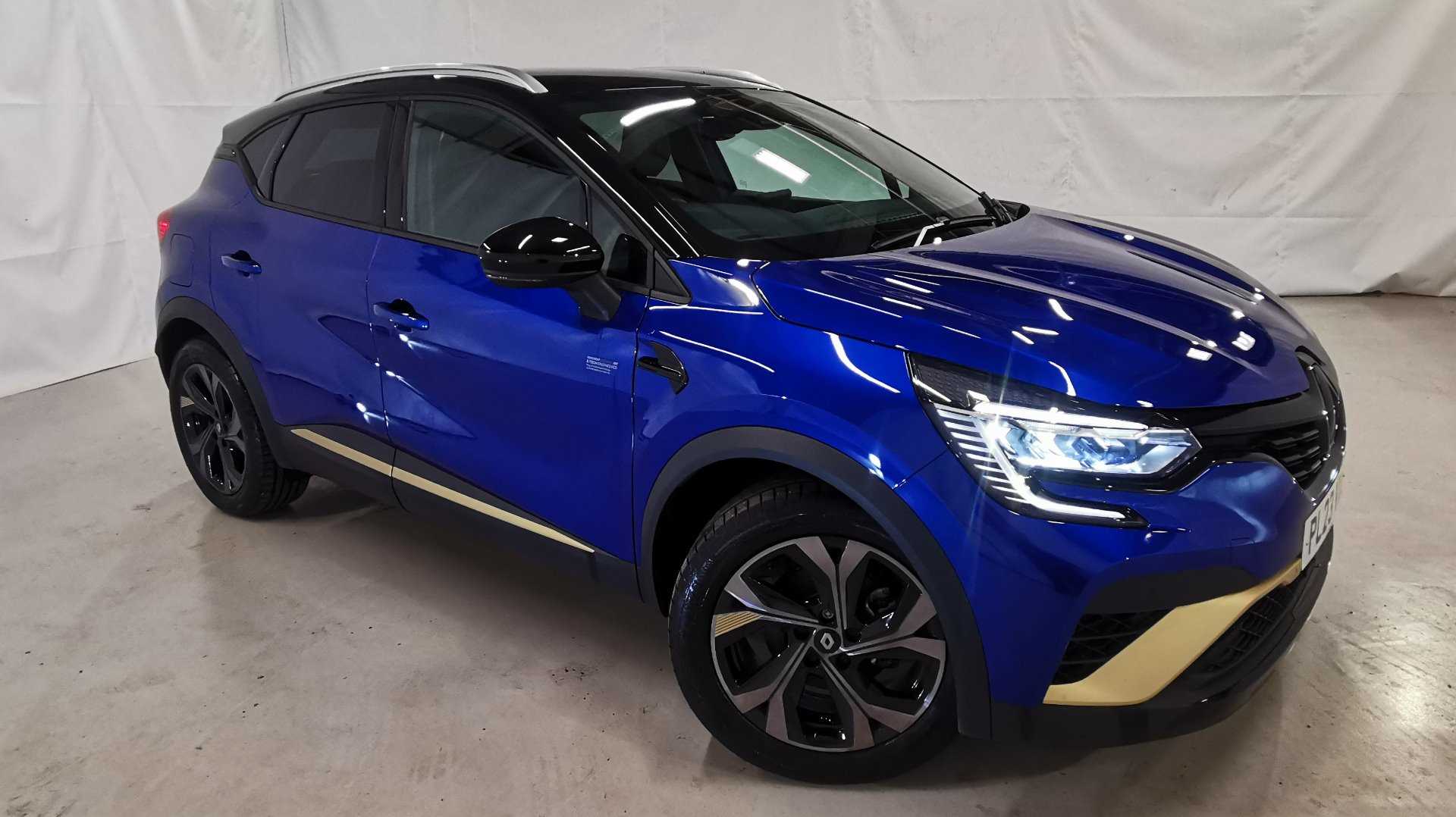 Main listing image - Renault Captur