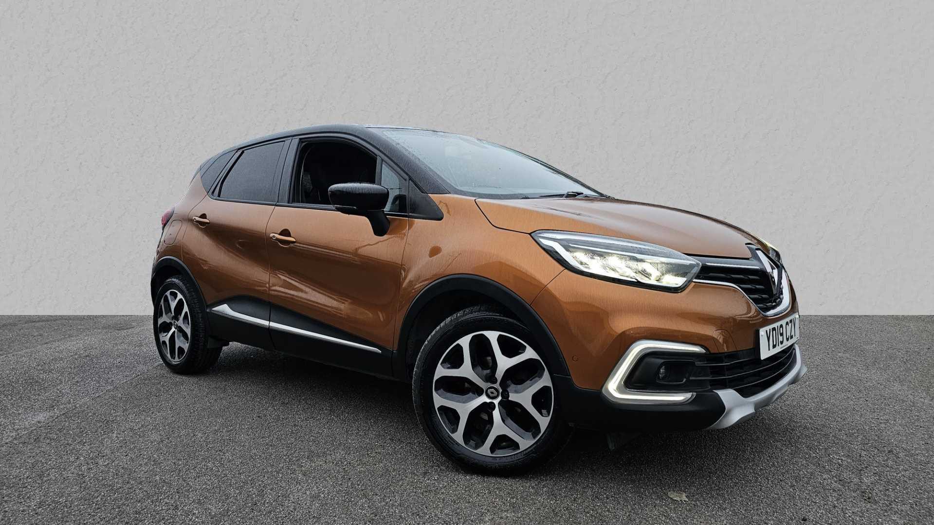 Main listing image - Renault Captur