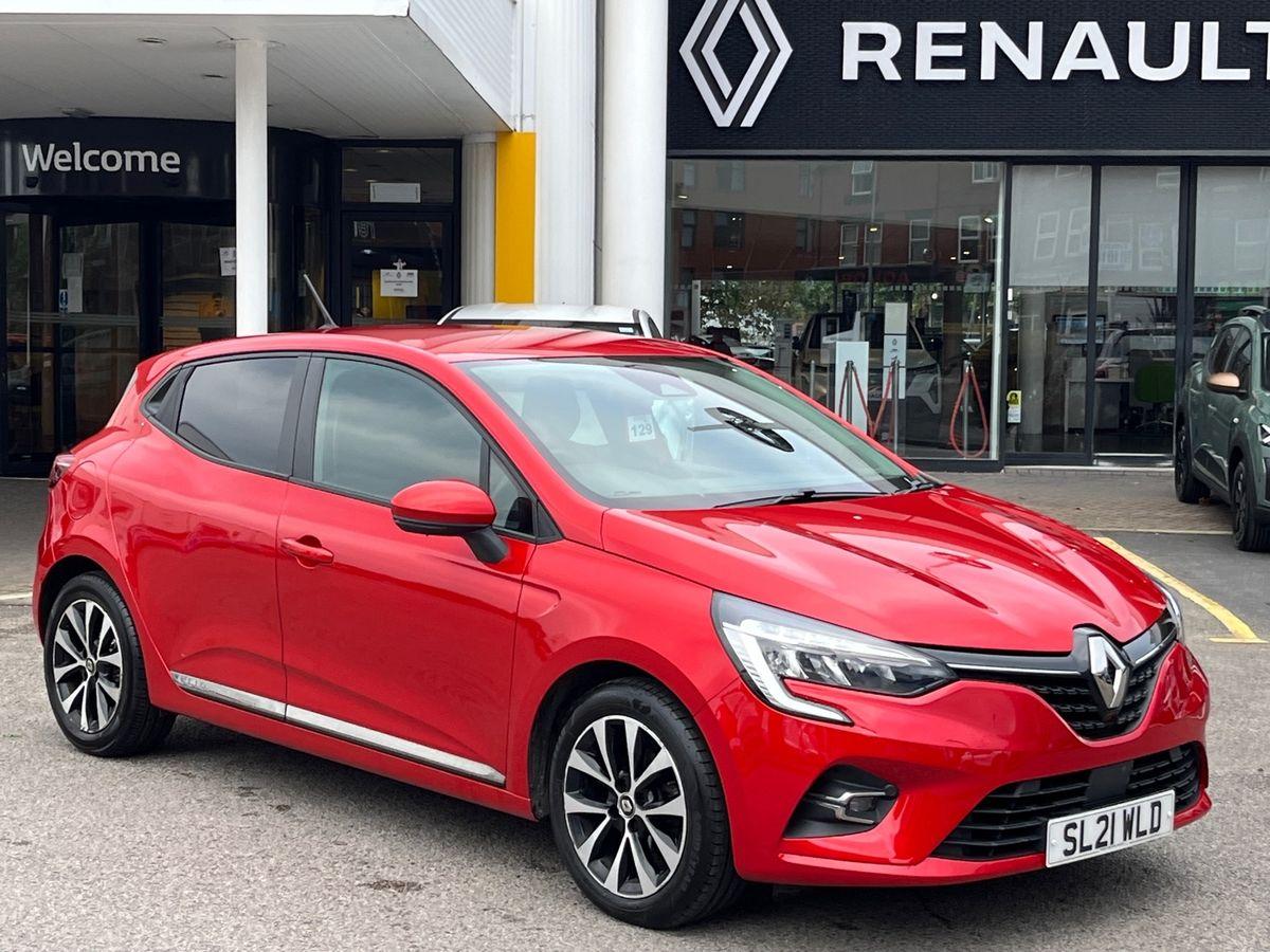 Main listing image - Renault Clio