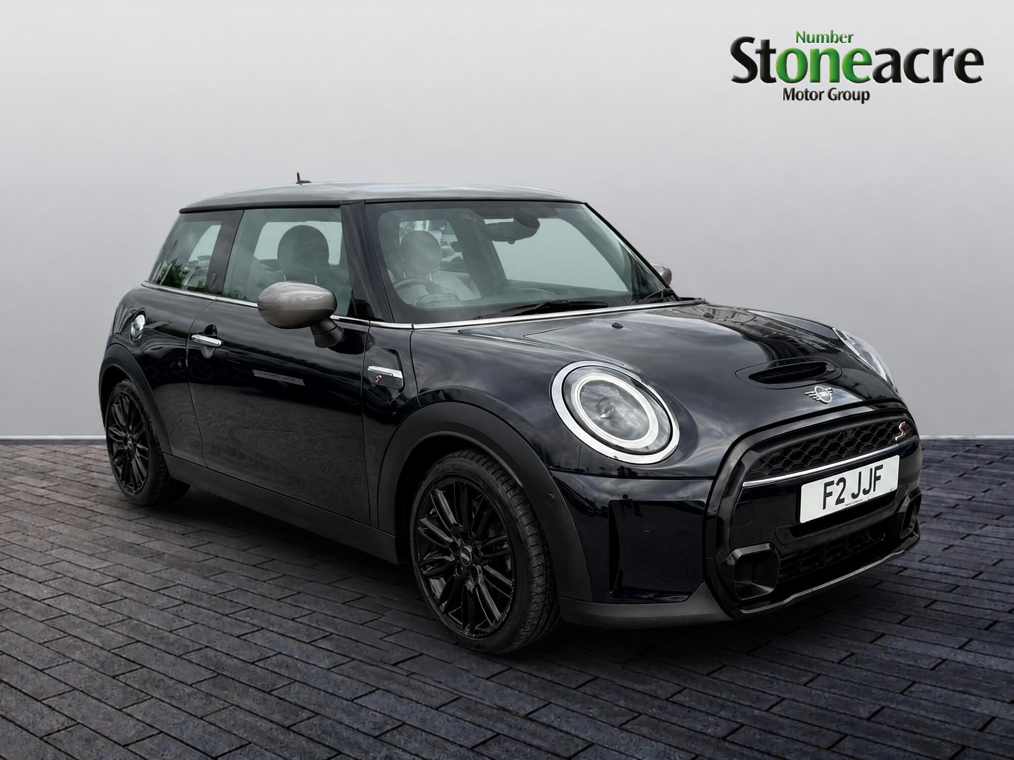 Main listing image - MINI Hatchback