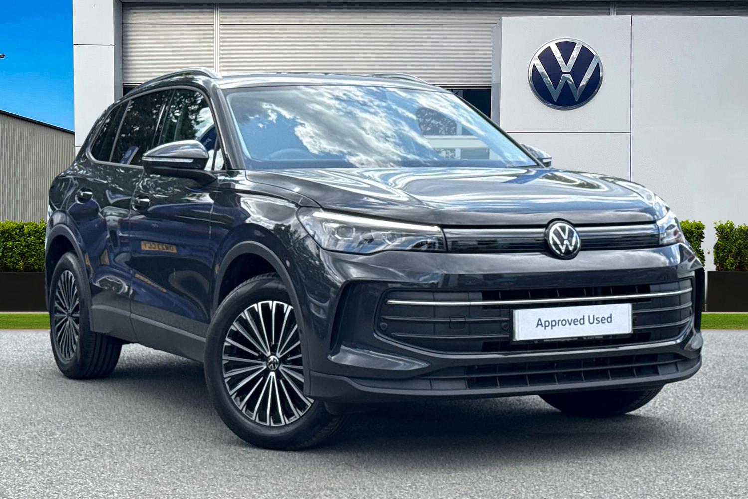 Main listing image - Volkswagen Tiguan