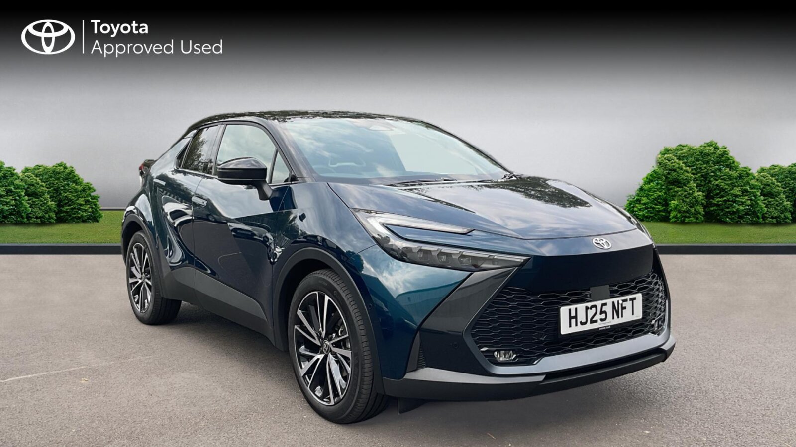 Main listing image - Toyota C-HR