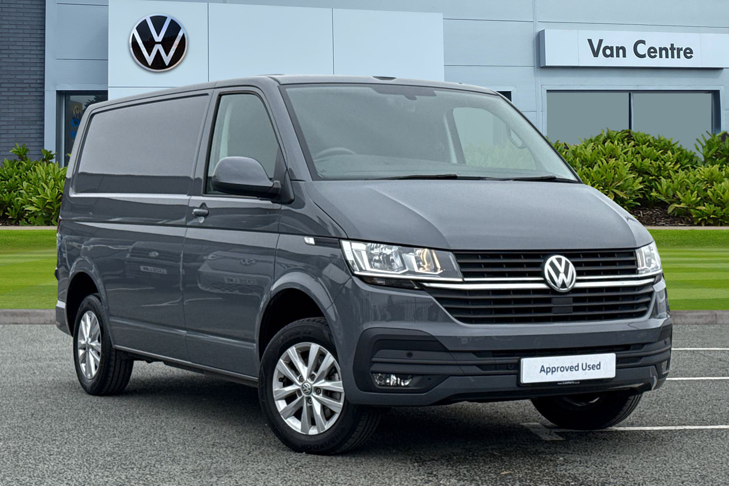 Main listing image - Volkswagen Transporter