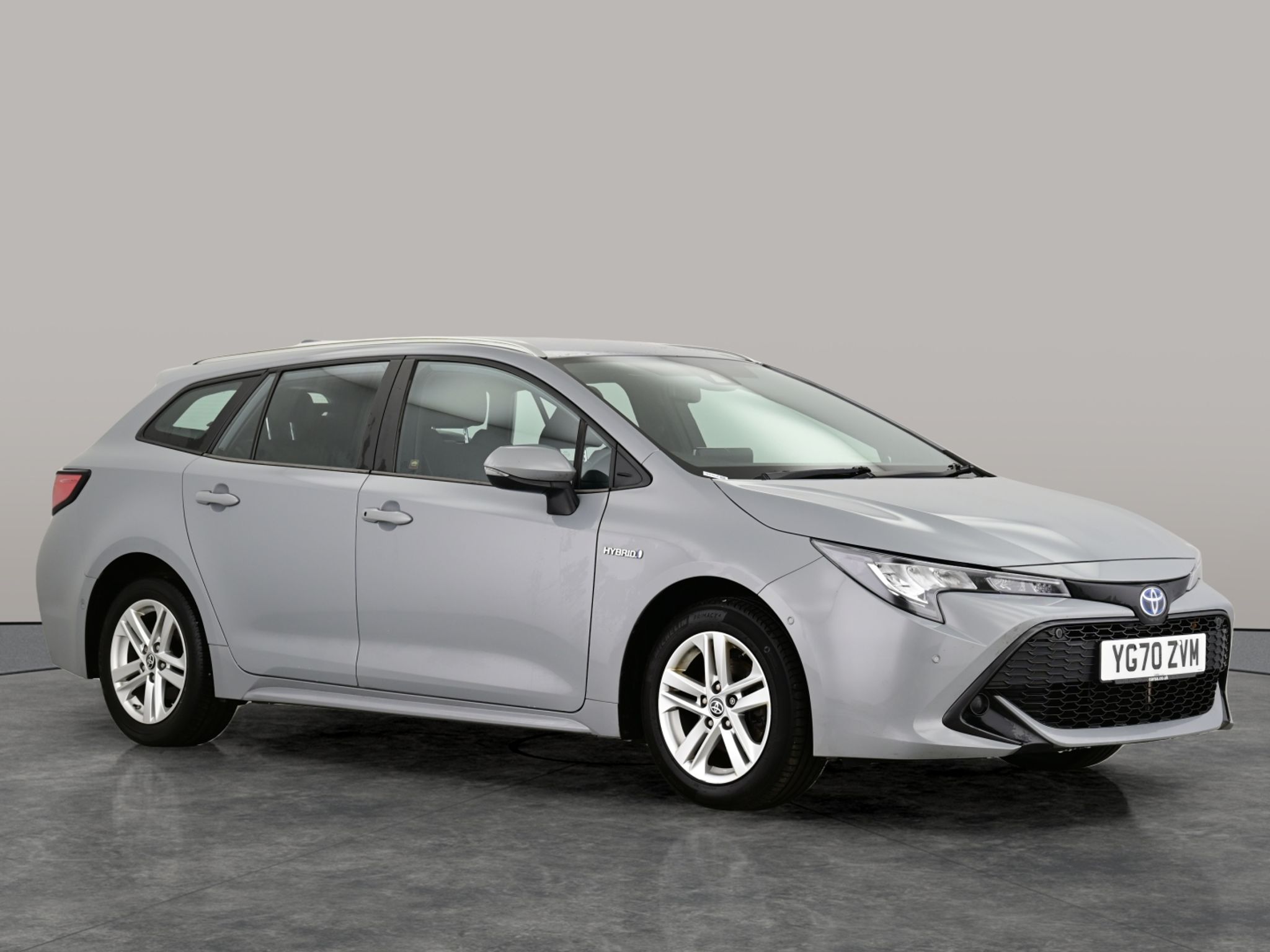 Main listing image - Toyota Corolla Touring Sport