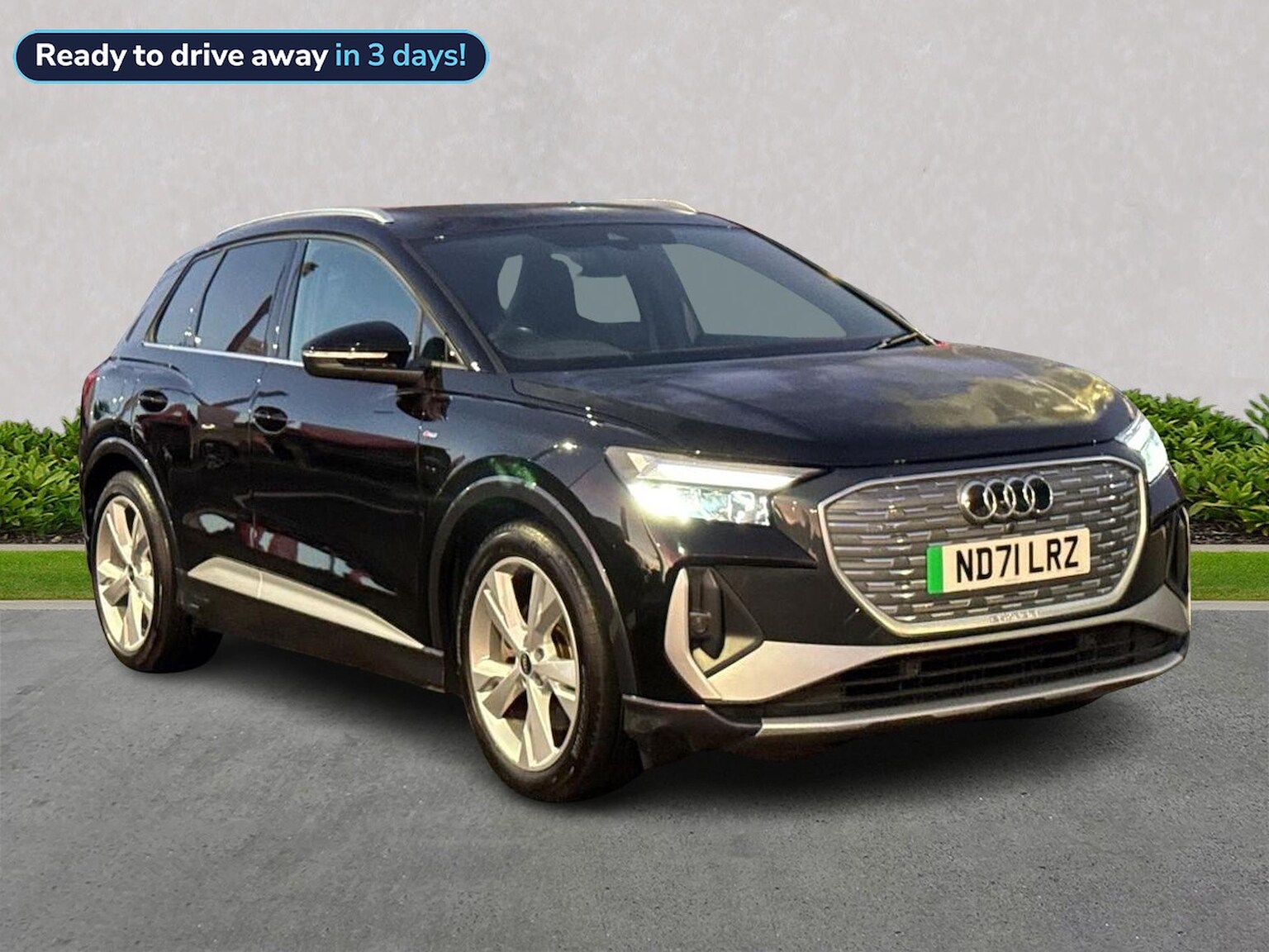 Main listing image - Audi Q4