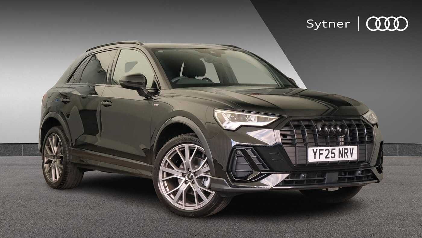 Main listing image - Audi Q3