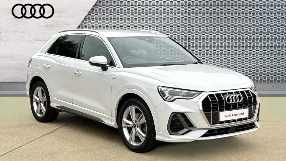 Main listing image - Audi Q3