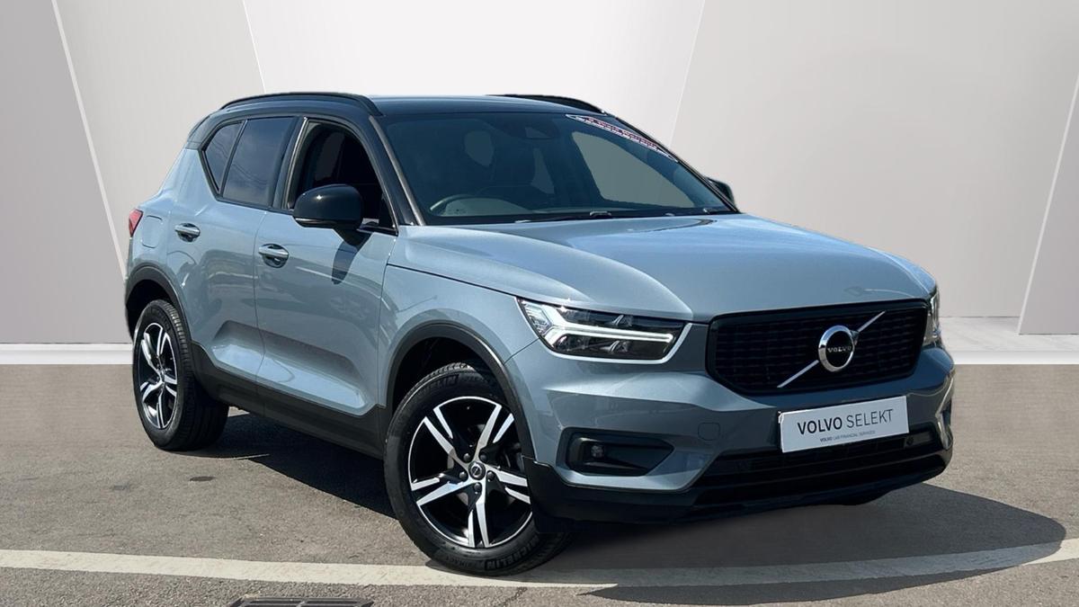 Main listing image - Volvo XC40
