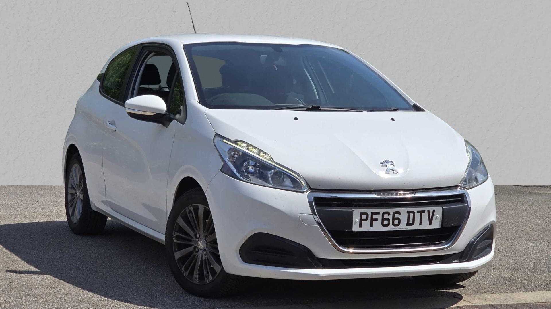 Main listing image - Peugeot 208