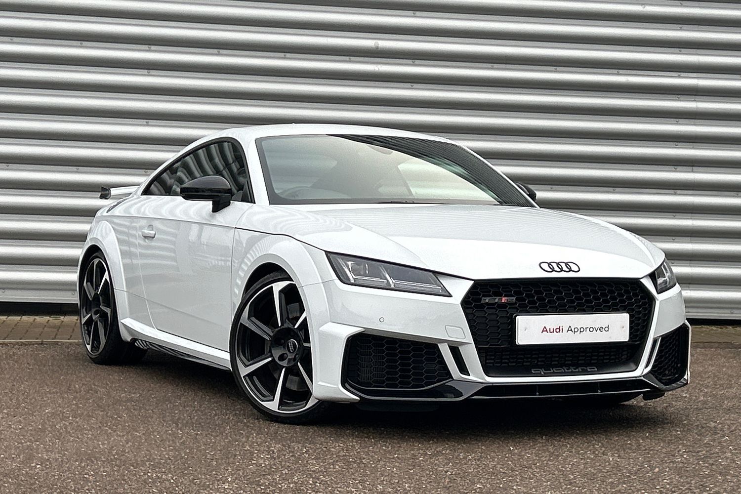 Main listing image - Audi TT RS