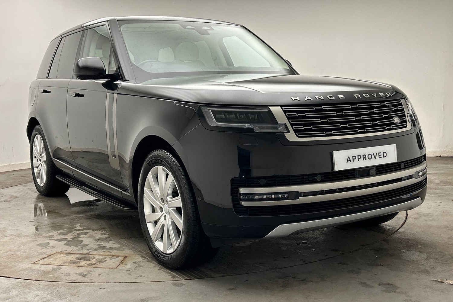 Main listing image - Land Rover Range Rover