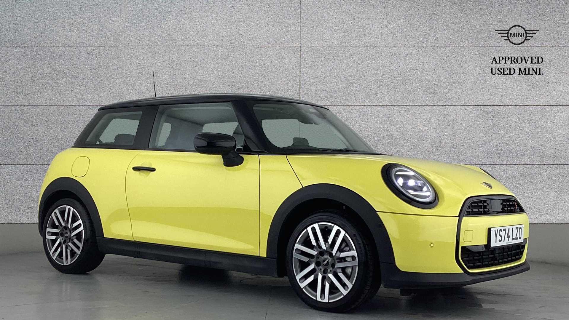 Main listing image - MINI Hatchback