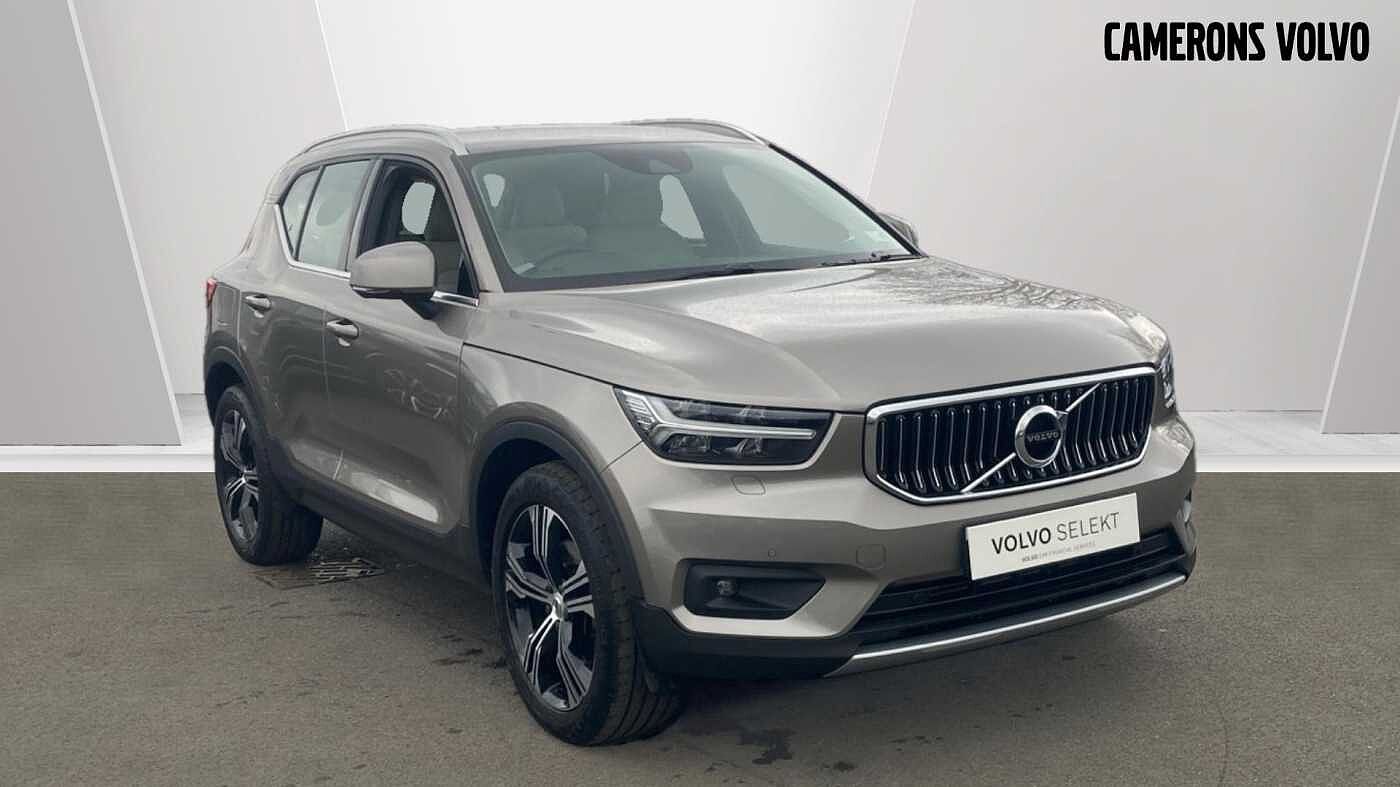 Main listing image - Volvo XC40