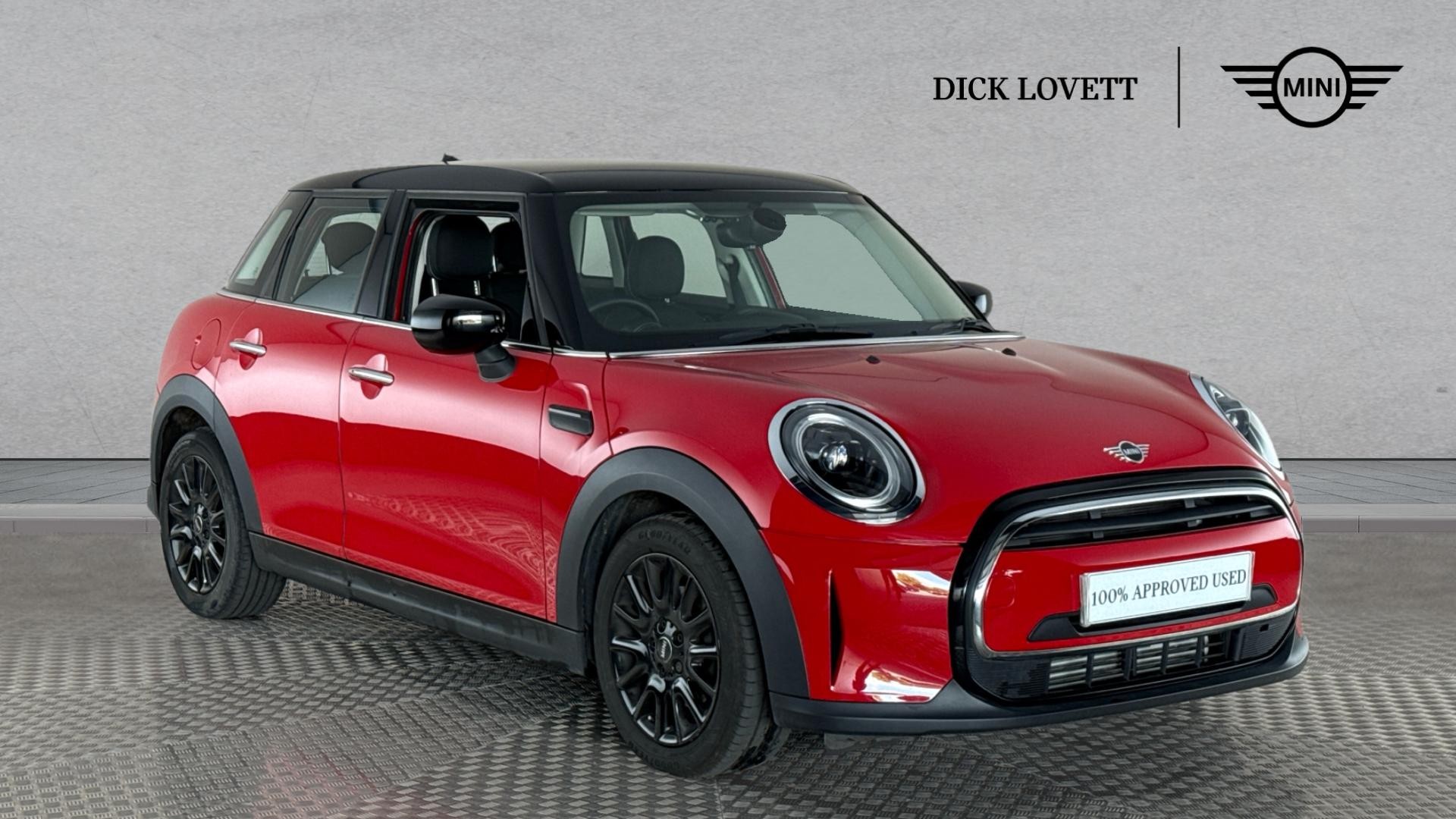 Main listing image - MINI Hatchback 5dr
