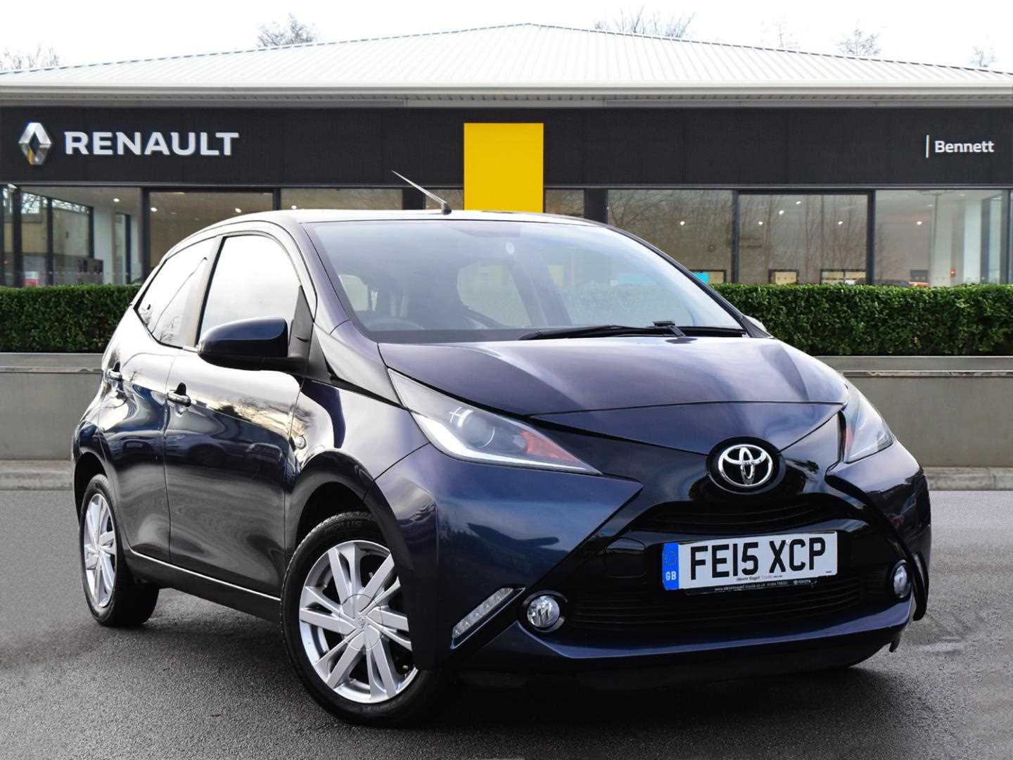 Main listing image - Toyota Aygo