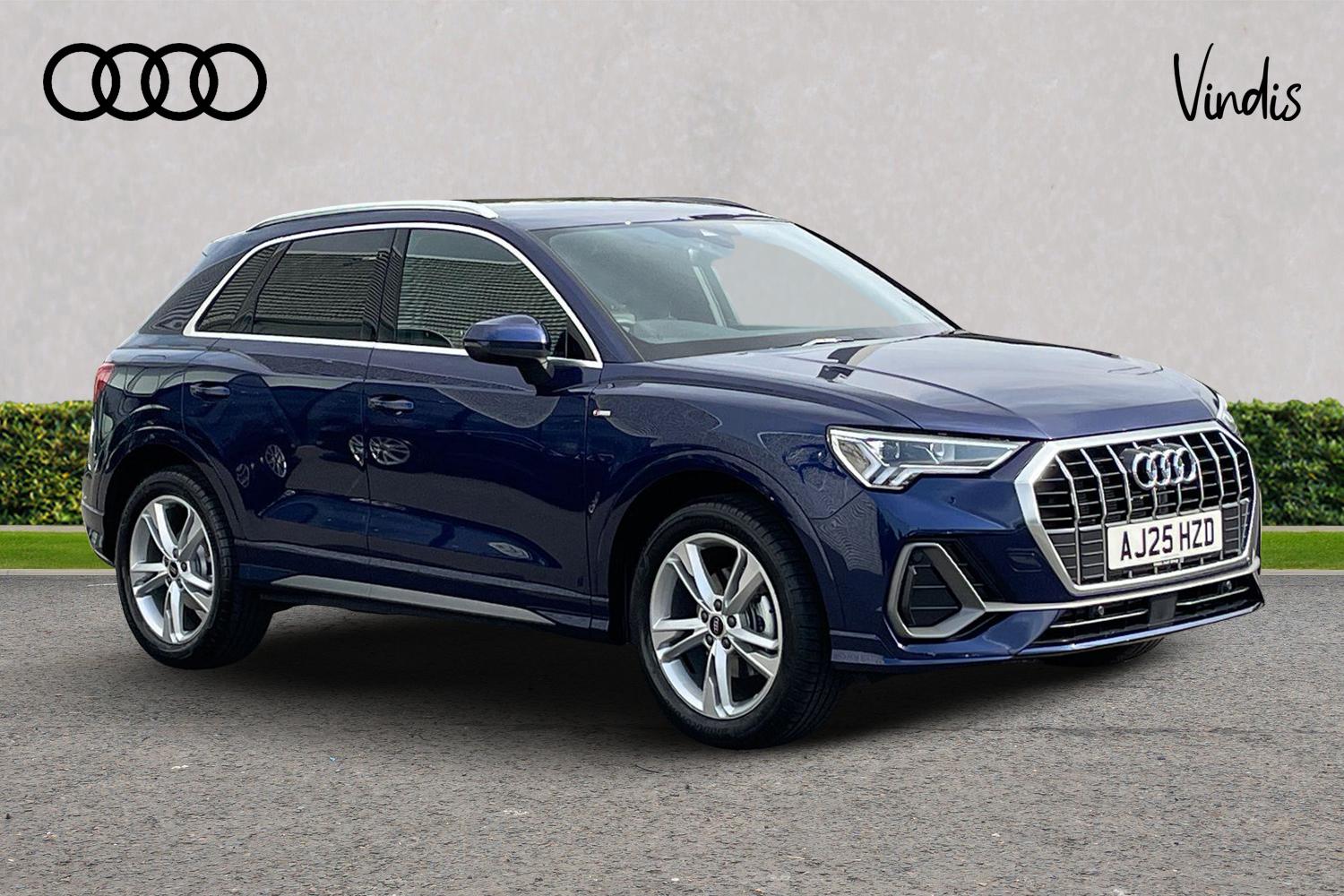 Main listing image - Audi Q3