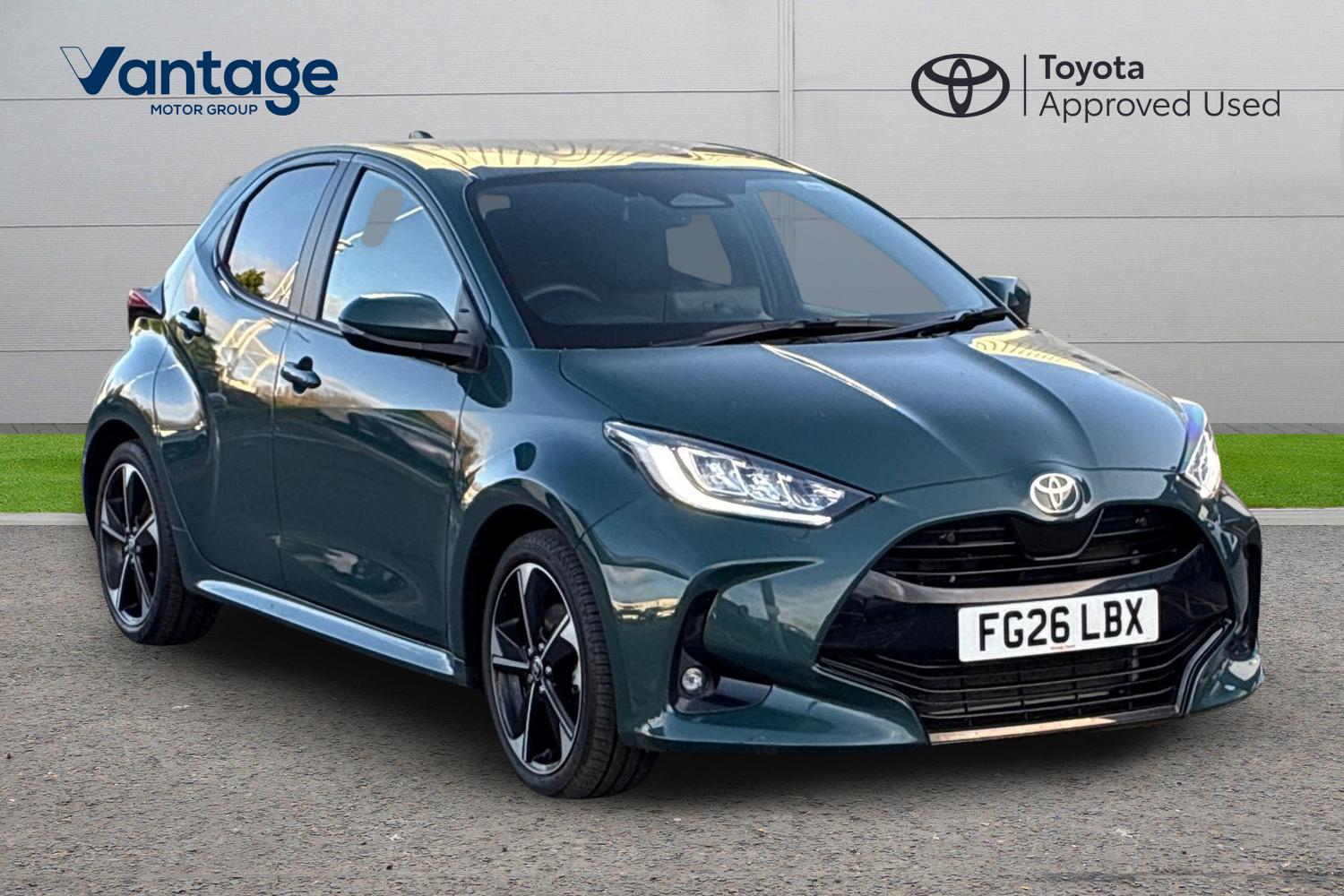 Main listing image - Toyota Yaris