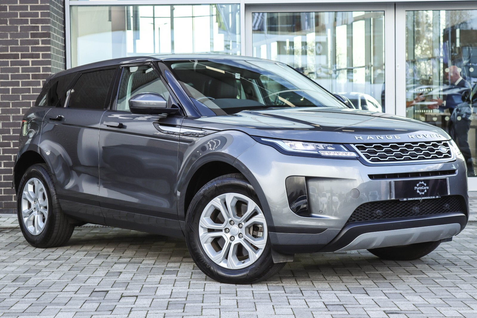 Main listing image - Land Rover Range Rover Evoque