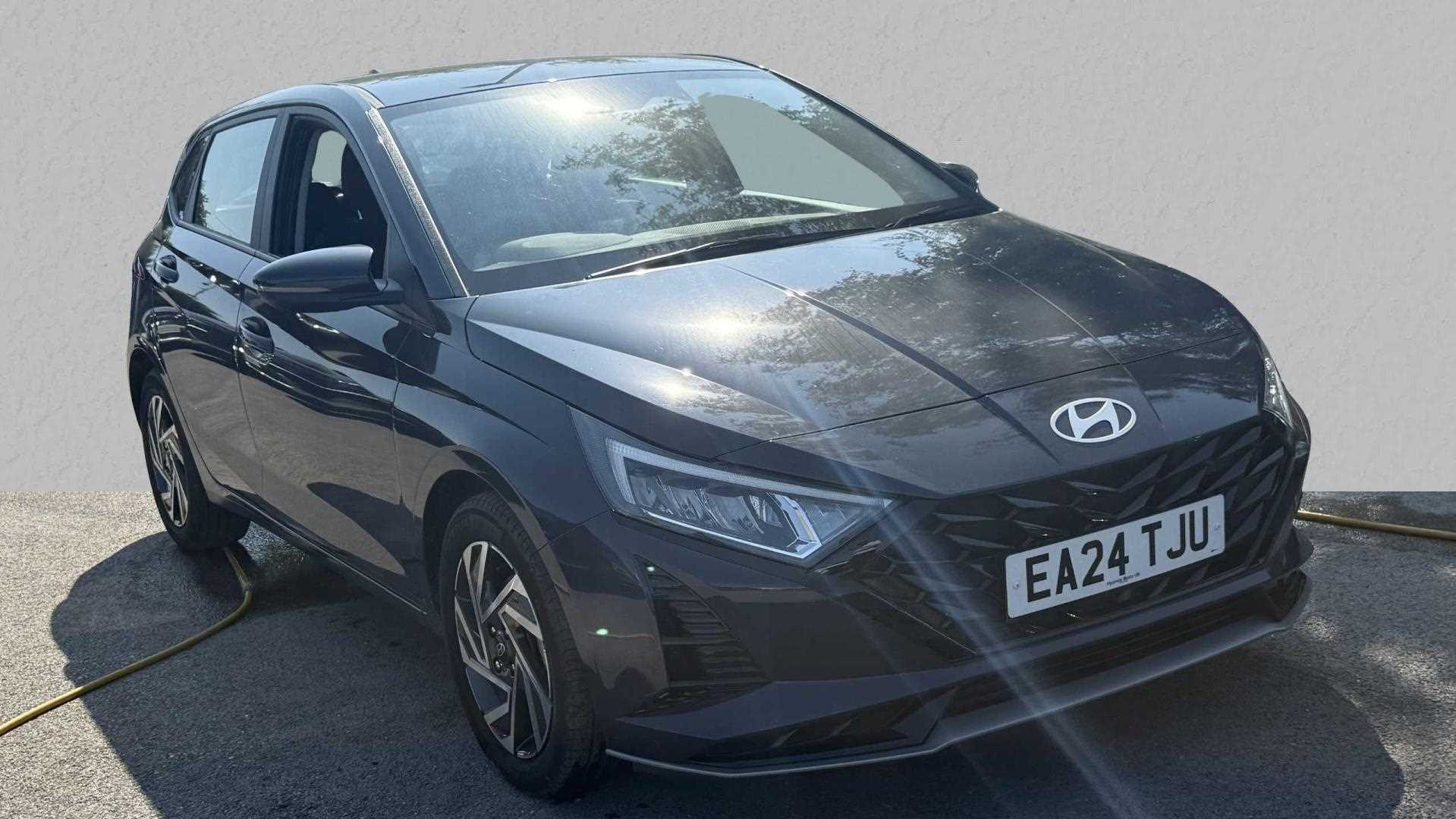 Main listing image - Hyundai i20