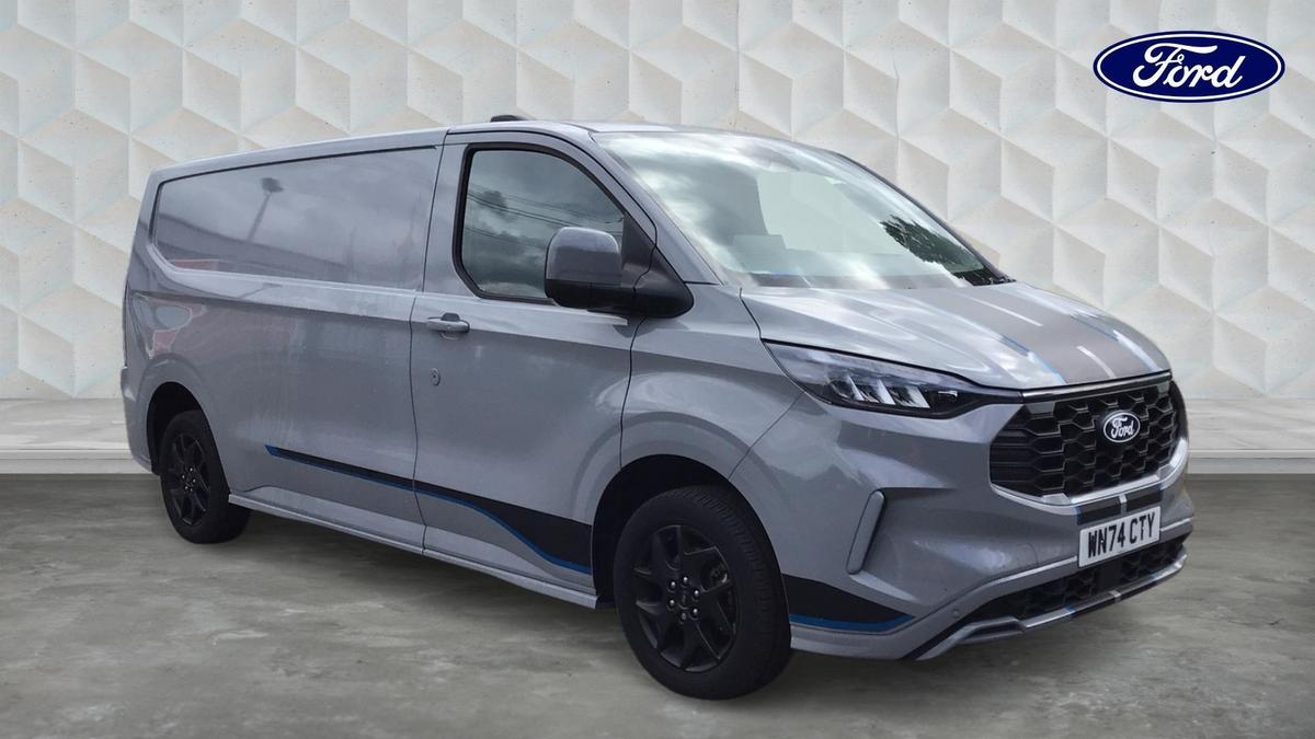 Main listing image - Ford Transit Custom