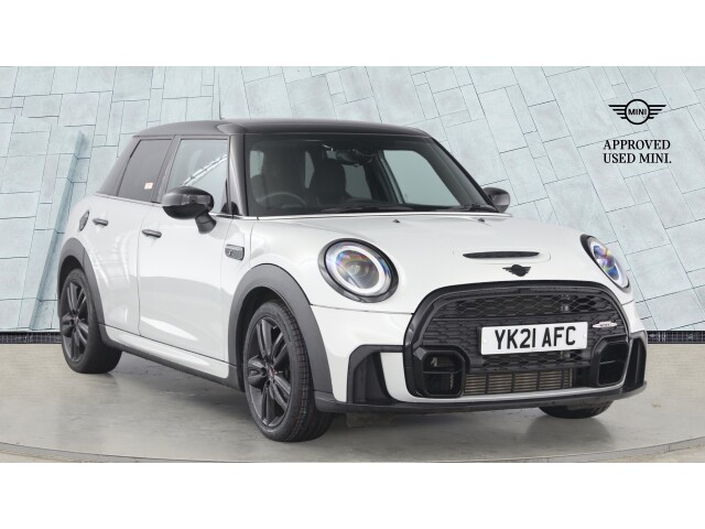 Main listing image - MINI Hatchback 5dr