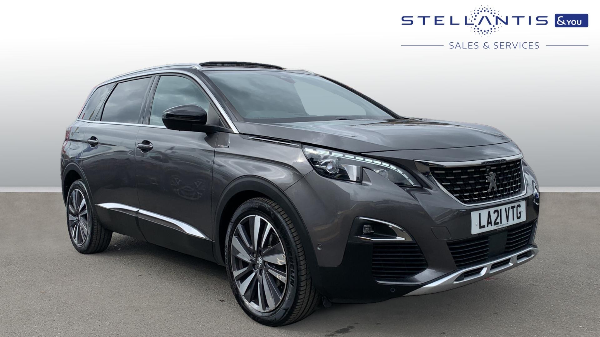 Main listing image - Peugeot 5008