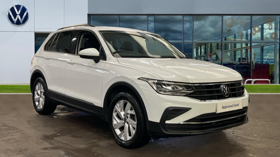 Main listing image - Volkswagen Tiguan