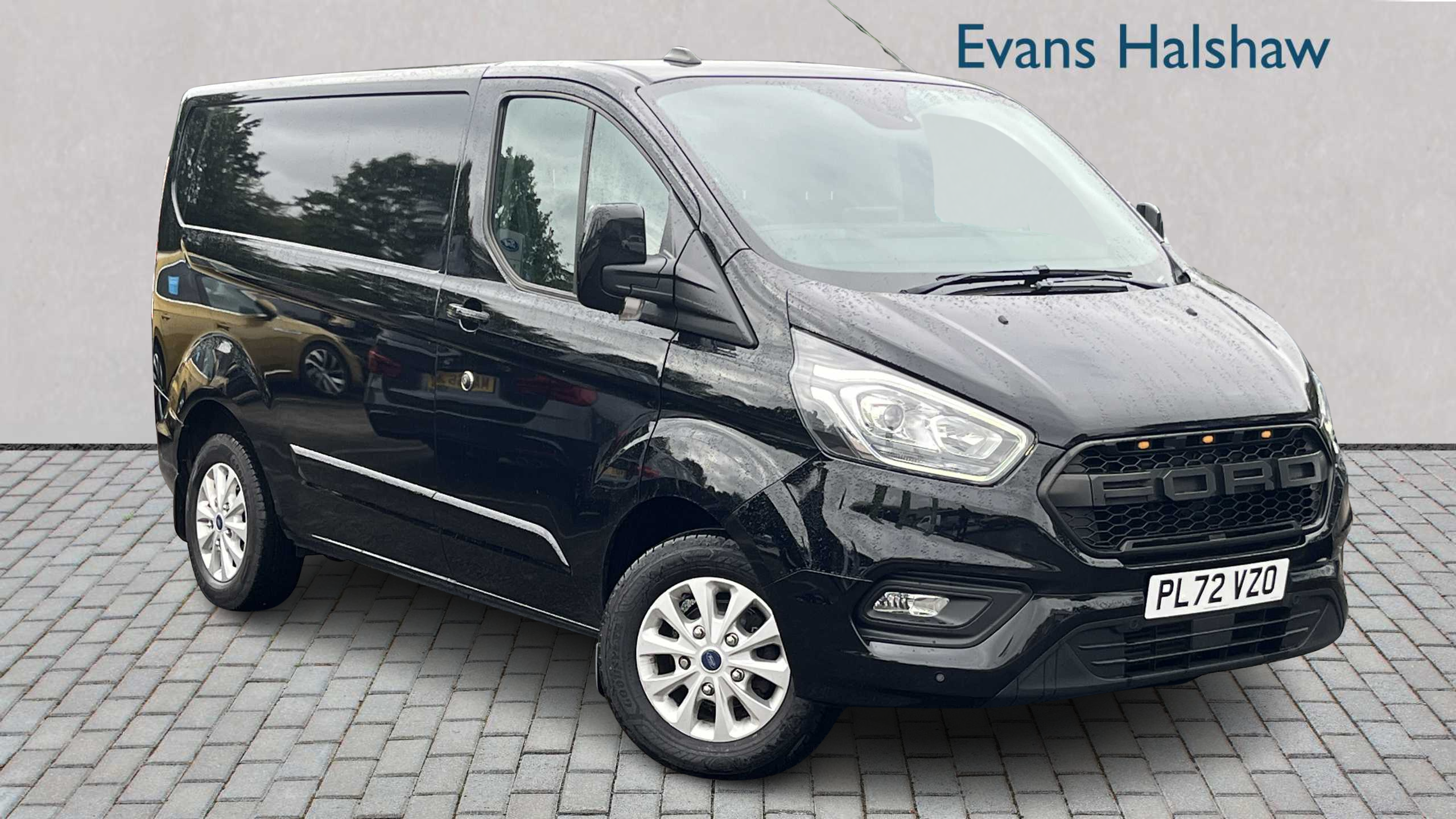 Main listing image - Ford Transit Custom